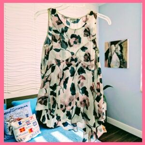 Sumo 100% silk top asymmetric hemline Off-white Pink floral print Feminine Boho